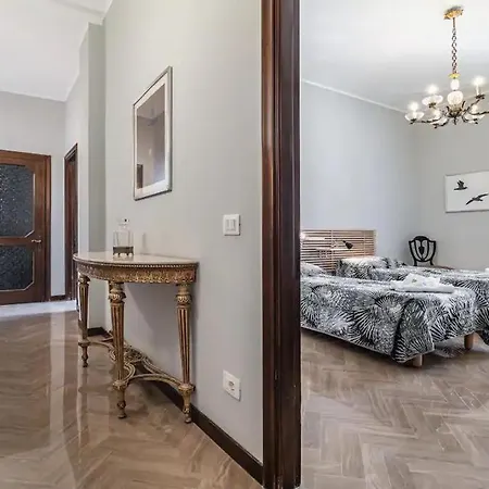 Il Balcone Sul Teatro Apartment