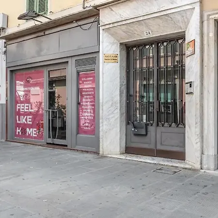 Il Balcone Sul Teatro Apartment *